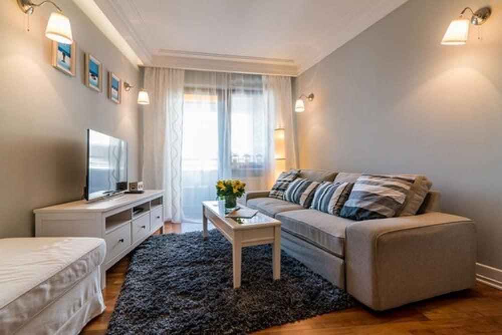 Hotel Dom Zdrojowy Resort & Spa - Destigo Hotels Jastarnia Dış mekan fotoğraf