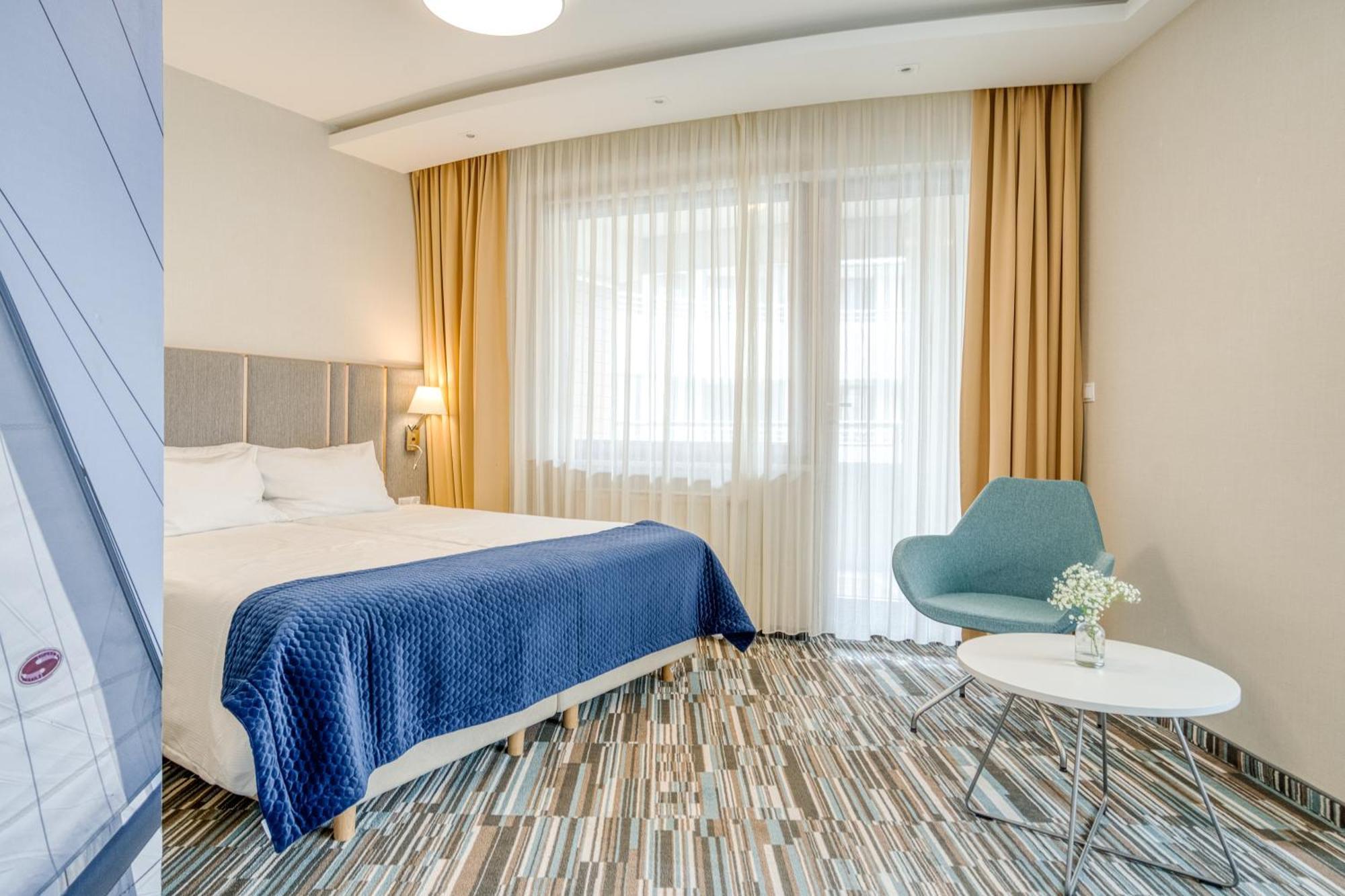 Hotel Dom Zdrojowy Resort & Spa - Destigo Hotels Jastarnia Dış mekan fotoğraf